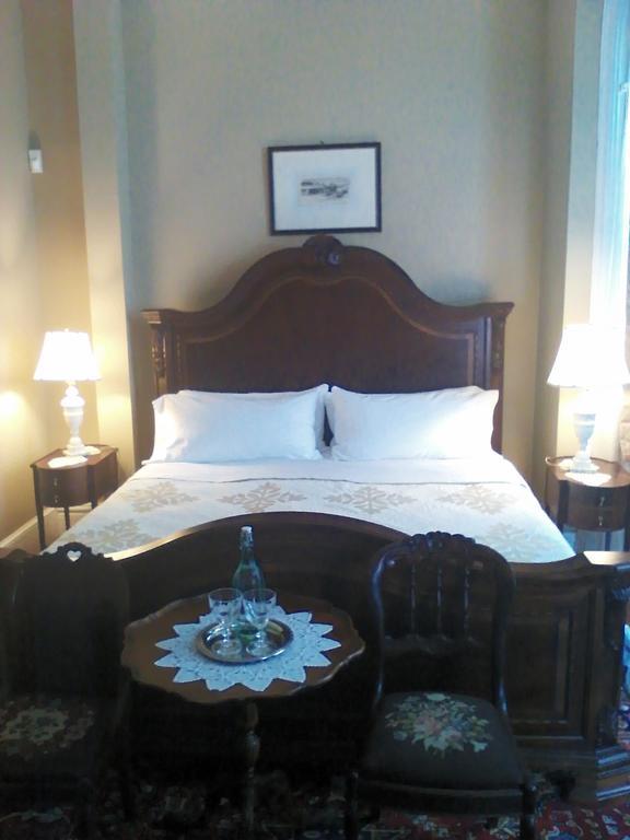 A Kingston Bed & Breakfast Eksteriør billede